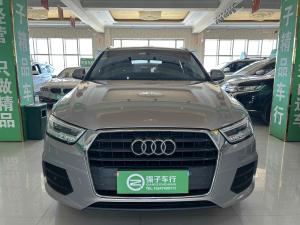 Audi Q3 2018 Внедорожник