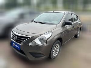 Nissan Sunny 2015 Седан