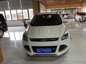 Ford Kuga 2015 Внедорожник
