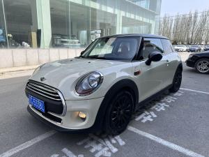 MINI 2016 Седан