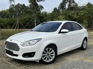 Ford Escort 2018 Седан