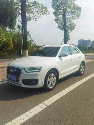 Audi Q3 2014 Внедорожник