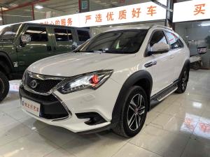 BYD  2015 Внедорожник