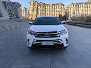 Toyota Highlander 2018 Внедорожник