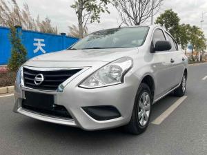 Nissan Sunny 2016 Бензин