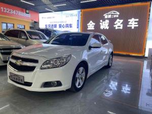 Chevrolet Malibu 2015 Бензин
