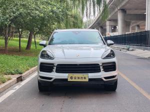 Porsche Cayenne 2018 Бензин