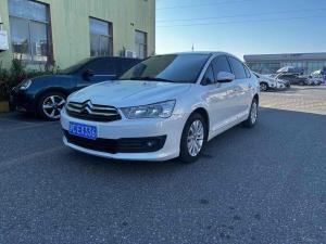 Citroen C-Quatre 2015 Бензин