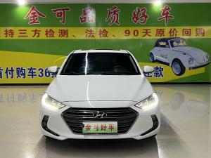 Hyundai Elantra 2019 Бензин