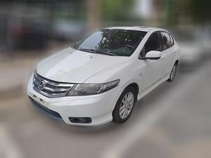 Honda CITY Classic 2013 Бензин