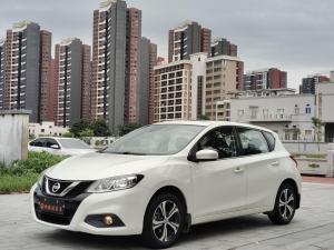 Nissan Tiida 2017 Бензин