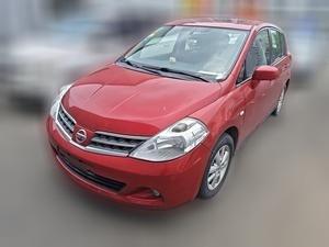 Nissan Tiida 2010 Бензин