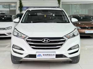 Hyundai Tucson 2017 Бензин