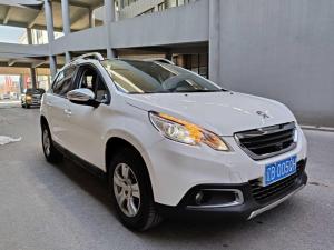 Peugeot 2008 2017 Бензин
