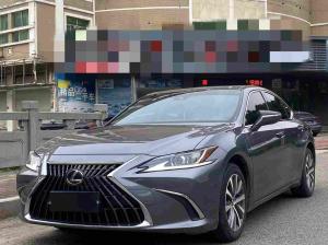 Lexus ES 2021 Бензин