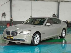 BMW 7 Series 2011 Бензин