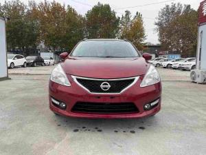 Nissan Tiida 2014 Бензин