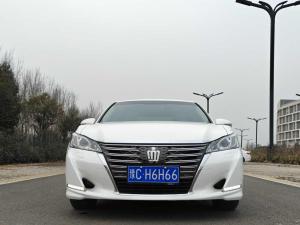 Toyota Crown 2016 Бензин