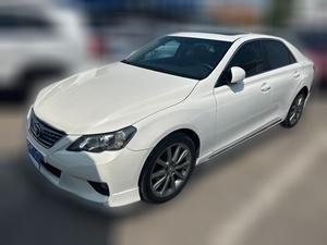 Toyota Reiz 2013 Бензин