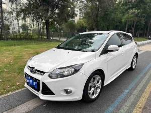 Ford Focus 2014 Бензин