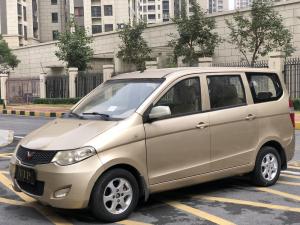 Wuling Hongguang 2011 Бензин