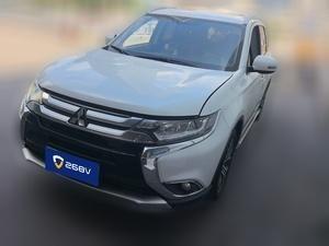 Mitsubishi Outlander 2018 Бензин