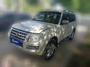 Mitsubishi Pajero 2020 Бензин