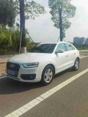 Audi Q3 2014 Бензин