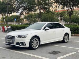 Audi A4L 2019 Бензин
