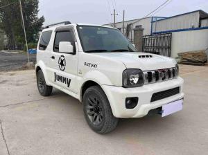 Suzuki Jimny 2017 Бензин