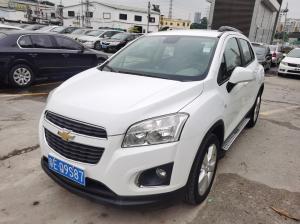 Chevrolet Trax 2014 Бензин