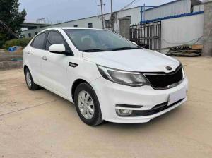 Kia K2 2015 Бензин