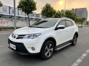 Toyota RAV4 2016 Бензин