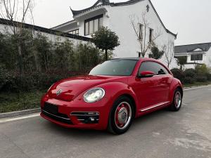 Volkswagen Beetle 2018 Бензин