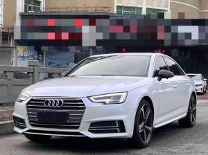 Audi A4L 2018 Бензин
