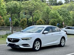 Buick Regal 2019 Бензин