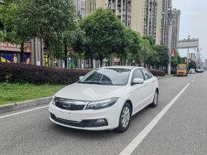 Qoros 3 2019 Бензин