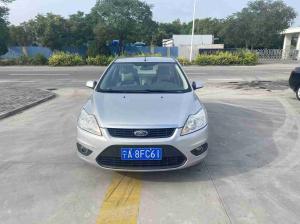 Ford Focus 2011 Бензин