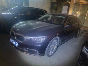 BMW 7 Series 2017 Бензин