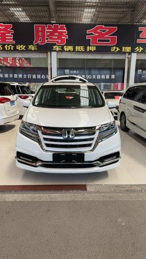 Honda Elysion 2021 Гибрид