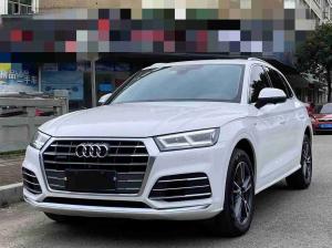 Audi Q5L 2021 Бензин