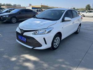 Toyota Vios 2017 Бензин
