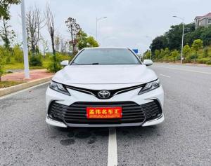 Toyota Camry 2022 Бензин