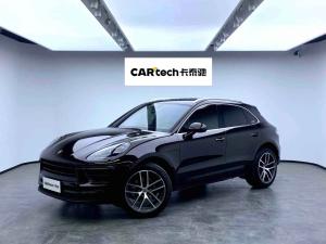 Porsche Macan 2022 Бензин