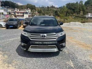 Toyota Highlander 2013 Бензин