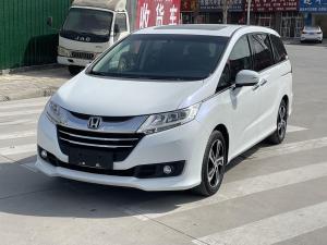 Honda Odyssey 2016 Бензин