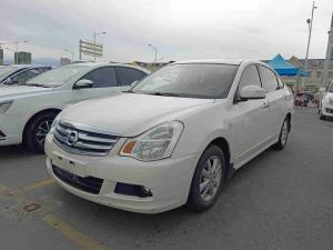 Nissan Sylphy 2017 Бензин