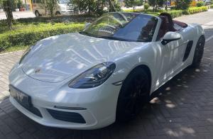 Porsche 718 2020 Бензин