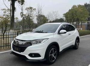 Honda Vezel 2020 Бензин