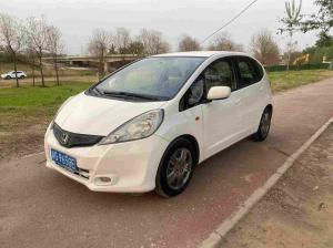 Honda Fit 2012 Бензин